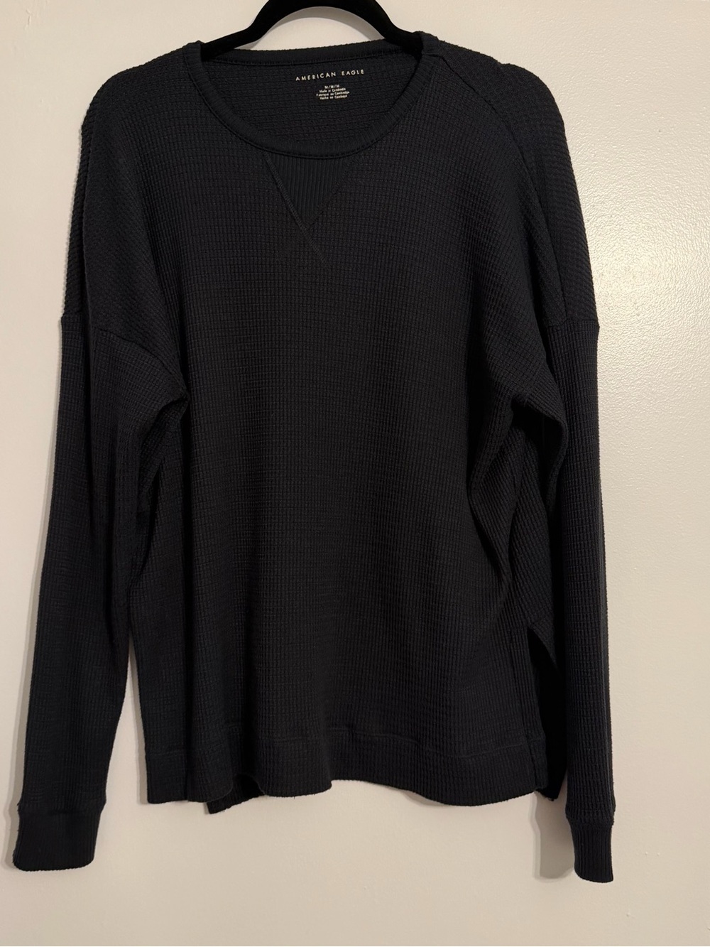 American Eagle Women’s Black Crewneck Waffle Knit Long Sleeve Top - Size M